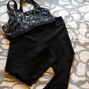Fabletics crop mesh legging